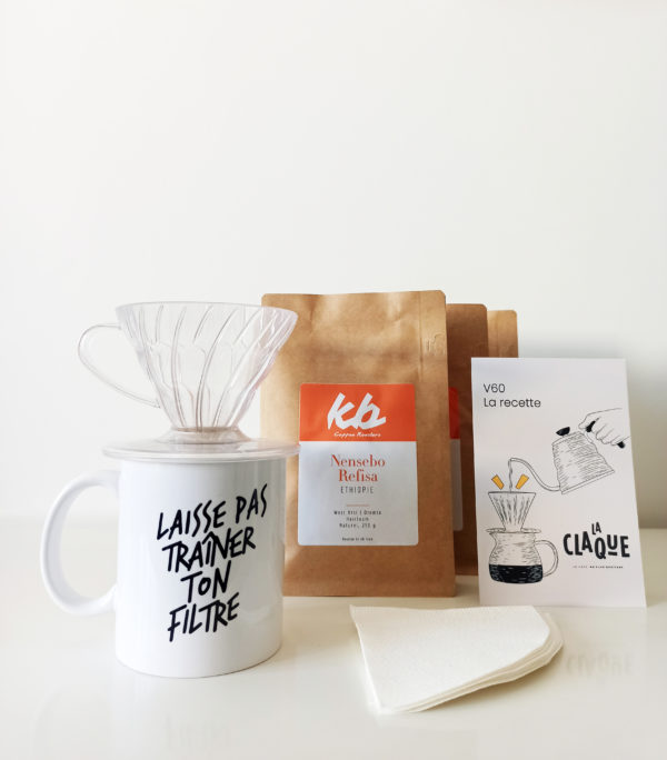 Kit Expérience avec notre mug, 300g café, des filtres, un porte filtre v60 et une carte recette